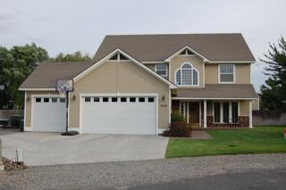 3039 Charity Ct, Kennewick, WA 99338-7320