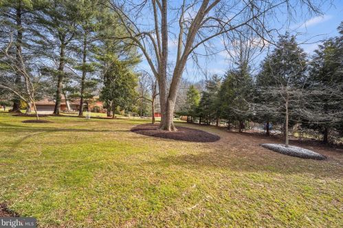 14400 Sandy Rdg Rd, Silver Spring MD 20904-5946 exterior