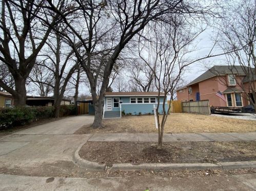 1605 Dent St, Garland TX 75042-5808 exterior