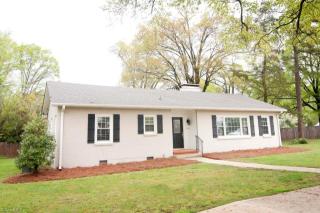 1800 Rolling Rd, Greensboro, NC 27403-1724