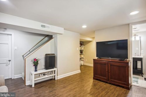 10130 Brookmoor Dr, Silver Spring MD 20901-2712 exterior