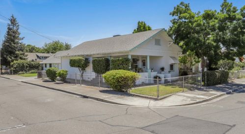 201 H St, Valley Home, CA 95361-3914