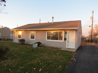 1770 Eastbrook Dr, Columbus OH  43223-3704 exterior