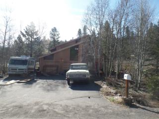 15825 Donnington Ln, Truckee, CA 96161-1232