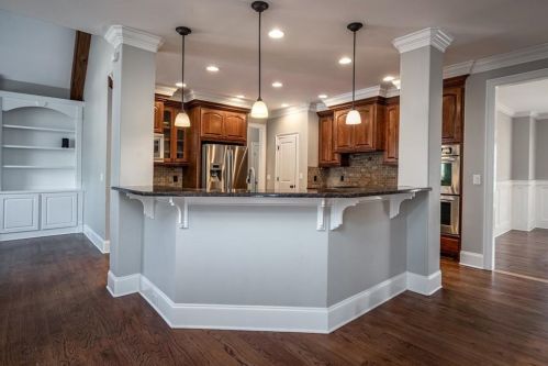 2212 Meadowvale Dr, Atlanta GA  30345-3543 exterior