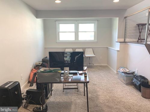 9492 Vollmerhausen Dr, Columbia MD  21046-2004 exterior