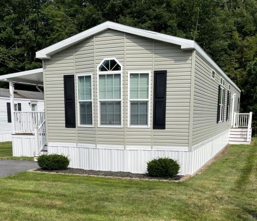 52 Anna Robert Cir, Wells, ME 04090-5582