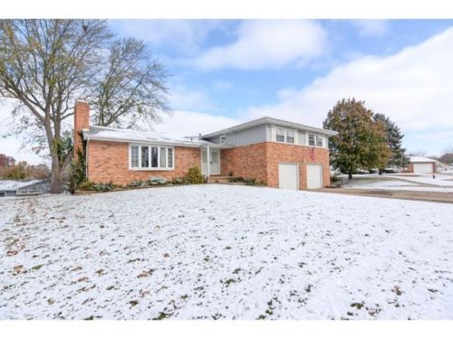 2130 Gary Ct, Decatur, IL 62526-3002