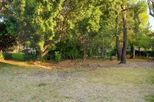 1628 La Loma Dr, Santa Ana CA 92705-3078 exterior