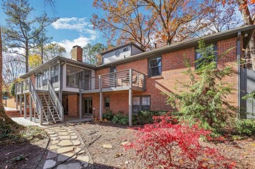 4175 Harrogate Dr, Atlanta GA  30327-3624 exterior