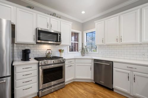 3602 2nd St, Austin TX  78702-4311 exterior