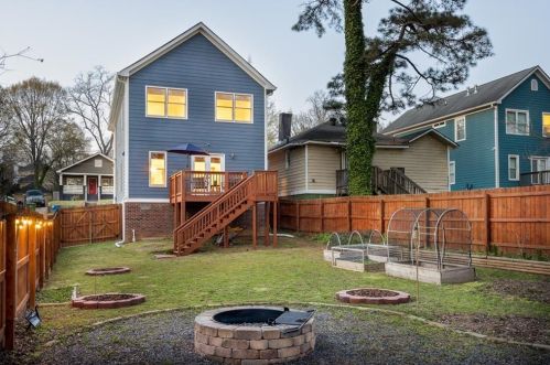 1078 Harwell St, Atlanta, GA 30314-2914