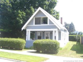 26 Crescent Ave, Niantic, CT 06357-3030