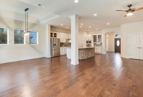 5417 Cherokee Draw Rd, Austin TX  78738-4077 exterior