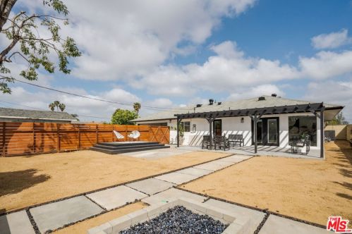 2854 Orange Ave, Anaheim CA  92804-3235 exterior