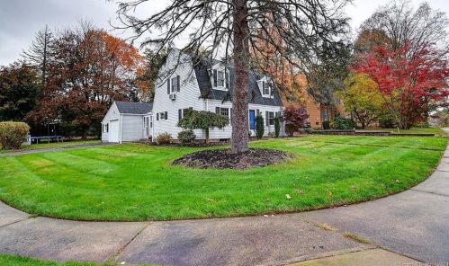 460 Main St, Hartford, CT 06109-1821