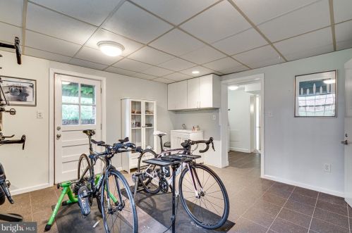 2218 Osborn Dr, Silver Spring MD 20910-1323 exterior