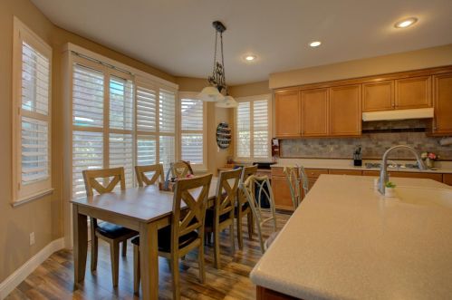 301 Ada Way, Valley Home, CA 95361-3574