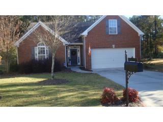 3074 Cooper Woods Ln, Loganville, GA 30052-8215