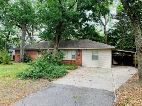 765 Sinlea Ave, Mount Pleasant, SC 29464-4843