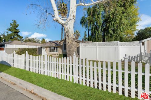4534 Mammoth Ave, Van Nuys, CA 91423-2917