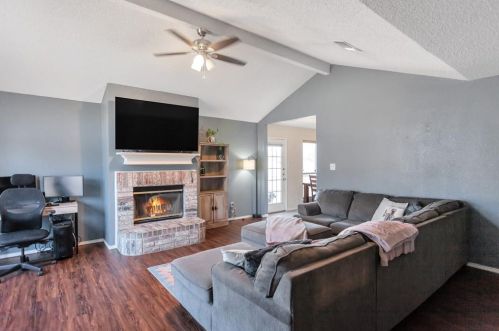 751 Annette Dr, Fort Worth, TX 76108-4563