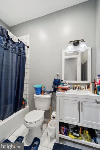 2136 64 St, Philadelphia PA 19151-4507 exterior