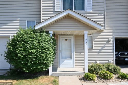 1961 Downing Ave, Prior Lake, MN 55379-4404