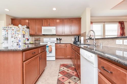 2907 Cone Flower Dr, Richmond TX 77469-5551 exterior