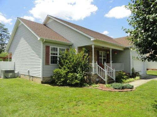 103 Blue Ridge Ave, Tullahoma, TN 37388-5408