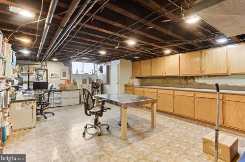 1204 10th St, Philadelphia PA 19147-5040 exterior