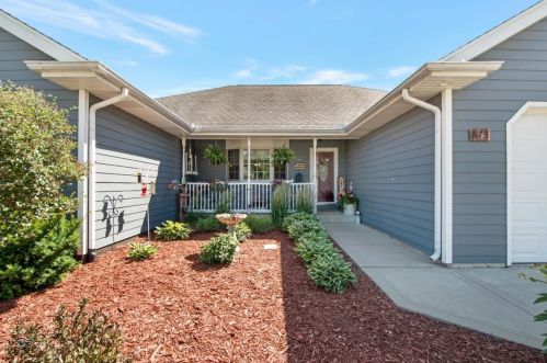873 Waterford Ct, Lorenzo, IL 60481-2326