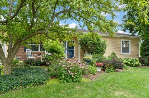 1618 Park Ave, Sycamore, IL 60178-2913