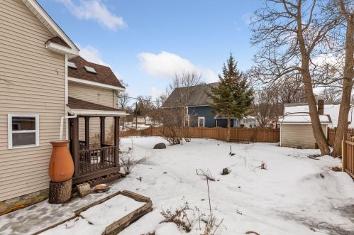 665 Bidwell St, Saint Paul MN  55107-3638 exterior