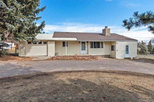 5165 Hatch Dr, Lakewood CO 80439 exterior