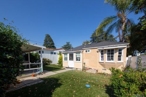 1401 Hillcrest Ave, Glendale CA  91202-1505 exterior
