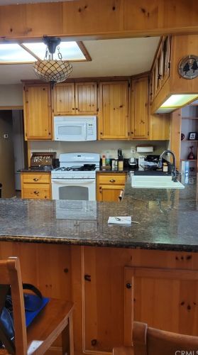 8324 California Ave, Riverside CA  92504-2802 exterior