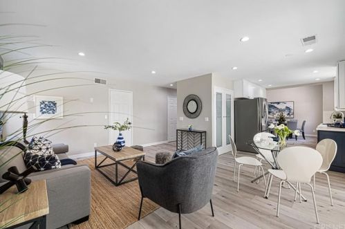 2798 Goldfield Pl, Simi Valley CA  93063-2253 exterior