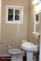 512 River St, Seguin TX  78155-4739 exterior