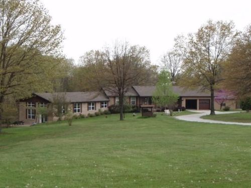 7571 Norvel Dr, Harrison, AR 72601-8285