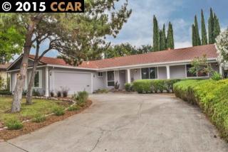 705 Graymont Cir, Concord CA  94518-2841 exterior