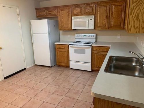 4649 Rockmill Trl, Fort Worth TX  76179-5094 exterior