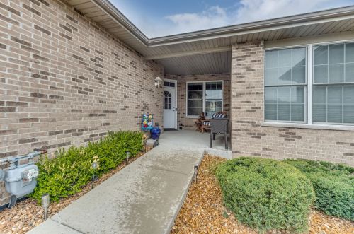 19205 104th Ave, Mokena, IL 60448-8654