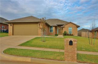 9909 Summerhill Ln, Yukon, OK 73099-7367