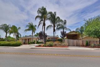 11051 El Nopal, Lakeside, CA 92040-2204