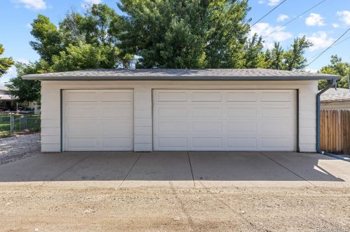 4557 Acoma St, Englewood CO 80110-5741 exterior