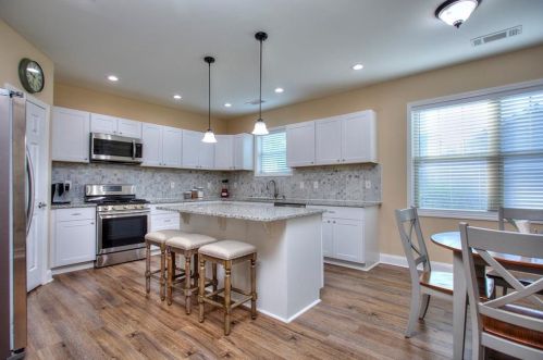 1561 Renaissance Dr, Conyers GA  30012-3896 exterior