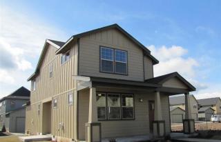 20547 Avro Pl, Bend, OR 97701-1793