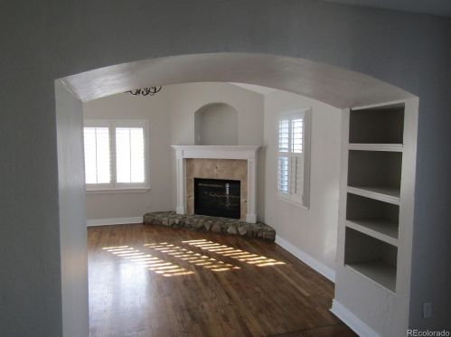 2341 Marion St, Denver, CO 80205-5248
