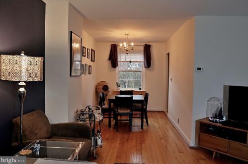 2872 Abingdon St, Arlington VA  22206-1317 exterior